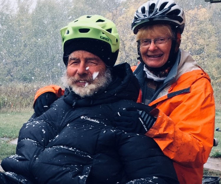 Dr. Jill Oakes with her husband, biologist Dr. Rick Riewe.