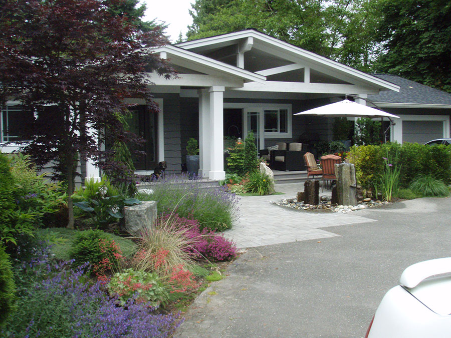 PATHWAYS-GATES-ARBOURS-Nicmans-B-Langley-BC-1.jpg